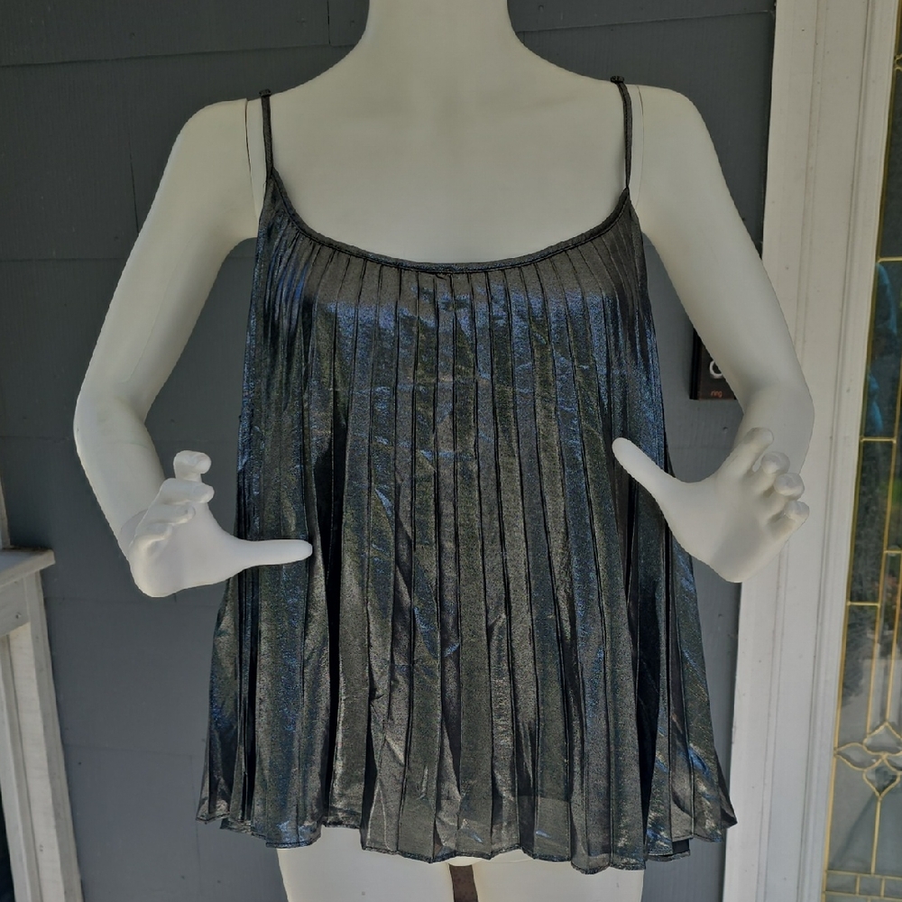 NWT Metallic Silver Pleated Tank Top